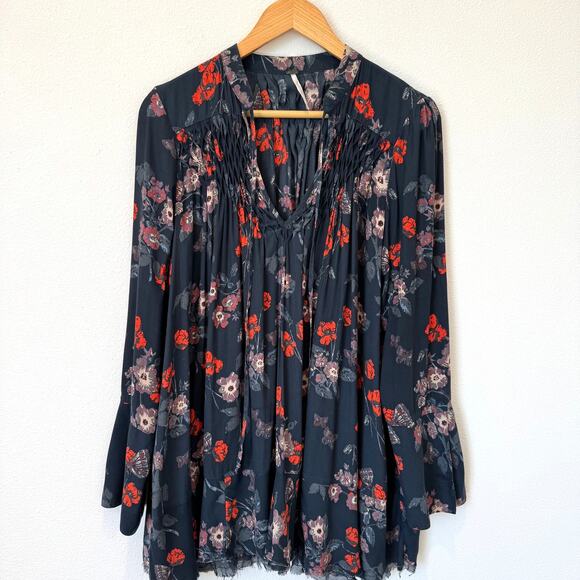 Free People Pebble Crepe So Fine Smocked Tunic Top Floral Gray Frayed Hem Small - Picture 13 of 15